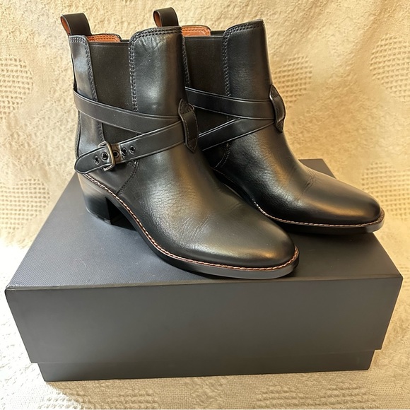 NWT Coach Leather Black Moto Chelsea Ankle Boot Booties Block Heel Size 9.5 - Picture 4 of 11